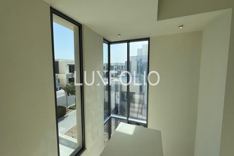 Снять в аренду виллу в Maple at Dubai Hills Estate, Дубай Хилс Эстейт, Дубай: 4 спальни, 289м², № 46453 - фото 4