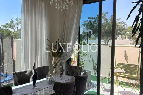 Вилла в Maple at Dubai Hills Estate, Дубай Хилс Эстейт, Дубай, 5 спален, 297м², № 46451