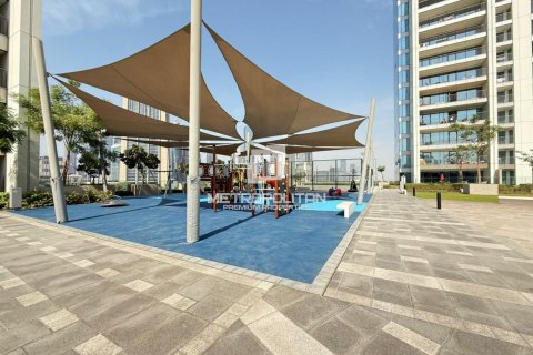 Apartamento en Downtown Views II, Downtown Dubai (Downtown Burj Dubai), Dubai, 2 dormitorios, 107 m², № 73917 - foto 9