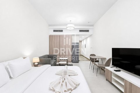 Apartment in SOL Bay, Business Bay, Dubai studio, 48.4 sq.m. № 138553 - photo 7