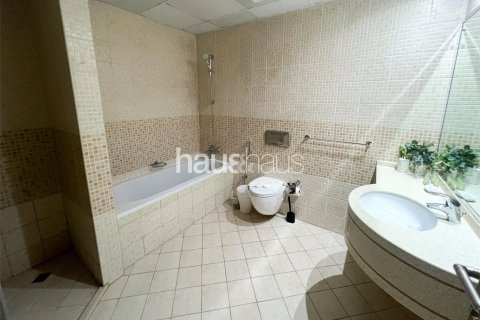 Снять в аренду квартиру в Дубай Марине, Дубай: 3 спальни, 140м², № 45260 - фото 7