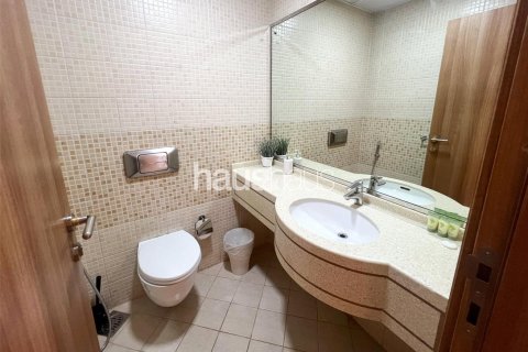 Снять в аренду квартиру в Дубай Марине, Дубай: 3 спальни, 140м², № 45260 - фото 18