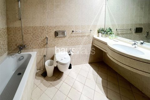 Снять в аренду квартиру в Дубай Марине, Дубай: 3 спальни, 140м², № 45260 - фото 14