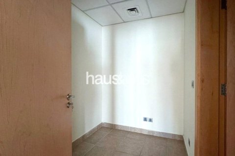 Снять в аренду квартиру в Shoreline Apartments, Пальма Джумейра, Дубай: 2 спальни, 149м², № 44960 - фото 6