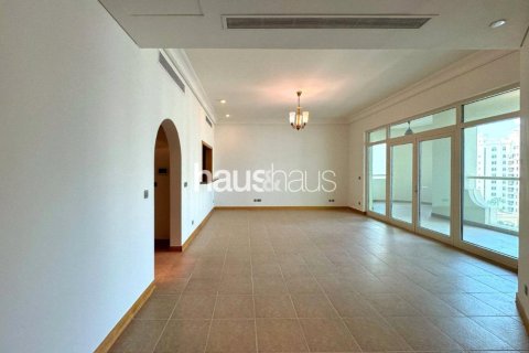 شقة في Shoreline Apartments, نخلة جميرا, دبي 2 غرف نوم, 149 م² رقم 44960