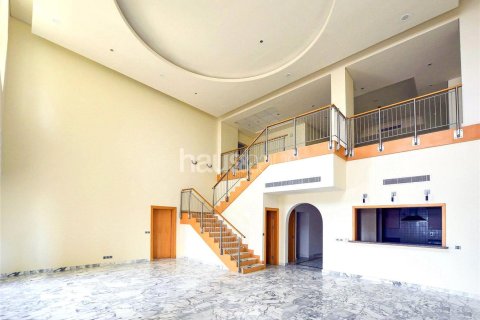 Пентхаус в Shoreline Apartments, Пальма Джумейра, Дубай, 4 спальни, 488м², № 44961