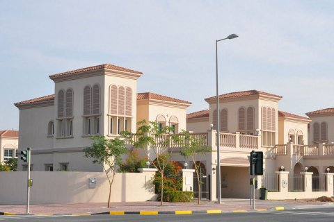Jumeirah Village Circle - صورة 5