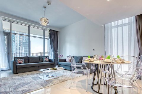 Apartment in BLVD CRESCENT in Downtown Dubai (Downtown Burj Dubai), Dubai 3 bedrooms, 207 sq.m. № 29856 - photo 3