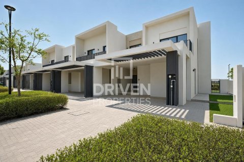 Villa à EMAAR South, Dubai South (Dubai World Central), Dubai, 4 chambres, 238.11 m², № 138275