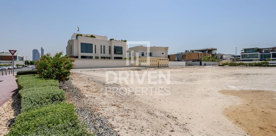 Land in Al Wasl, Dubai 994.25 sq.m. № 140824