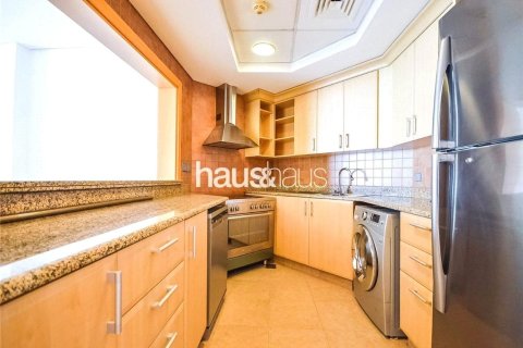 Apartamento en Shoreline Apartments, Palm Jumeirah, Dubai, 1 dormitorio, 106 m², № 43626 - foto 8