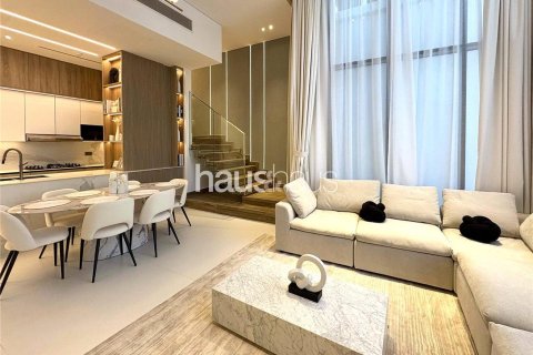 Купить таунхаус в Джумейра Вилладж Серкл, Дубай: 4 спальни, 282м², № 43616 - фото 2