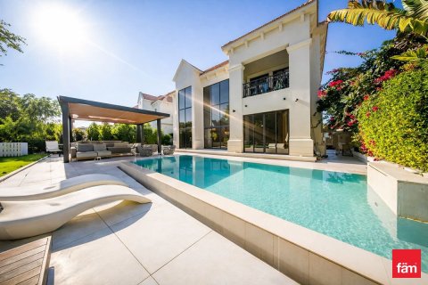 Villa à Jumeirah Islands, Dubai, 4 chambres, 986.8 m², № 93595
