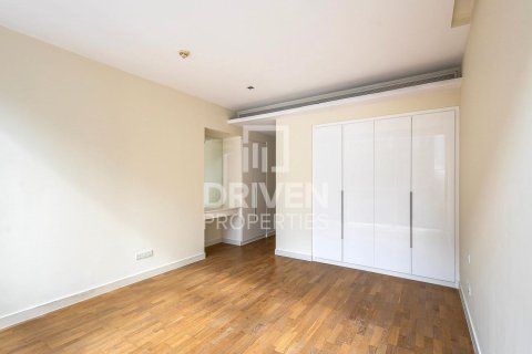 Appartement à City Walk, Dubai, 2 chambres, 164.81 m², № 138214 - photo 3