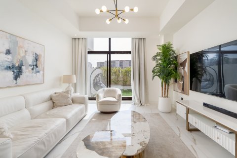 Adosado en Mohammed Bin Rashid City, Dubai, 3 dormitorios, 200.95 m², № 141127 - foto 2
