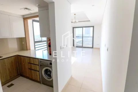 Building in Jumeirah Village Circle, Dubai 17344 sq.m. № 38885 - photo 5