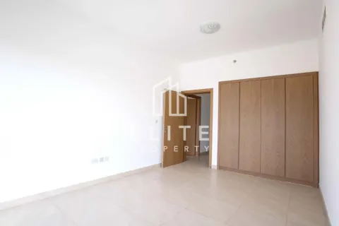 Building in Jumeirah Village Circle, Dubai 17344 sq.m. № 38885 - photo 9