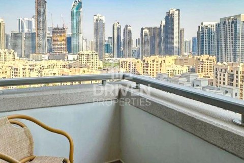 Appartement à Boulevard Central Towers, Downtown Dubai (Downtown Burj Dubai), Dubai, 1 chambre, 71.16 m², № 129742 - photo 11