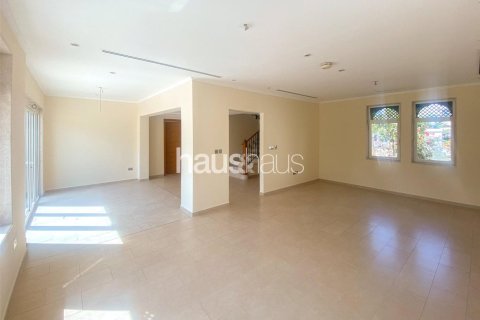 فيلا في Jumeirah Park, دبي 3 غرف نوم, 325 م² رقم 44482 - صورة 2