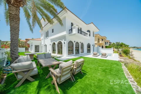 Villa à Palm Jumeirah, Dubai, 4 chambres, 465 m², № 71212