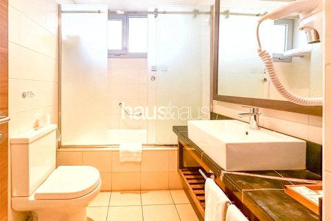 Снять в аренду апартаменты в отеле в Barsha Heights (Tecom), Дубай: 2 спальни, 94м², № 44678 - фото 17