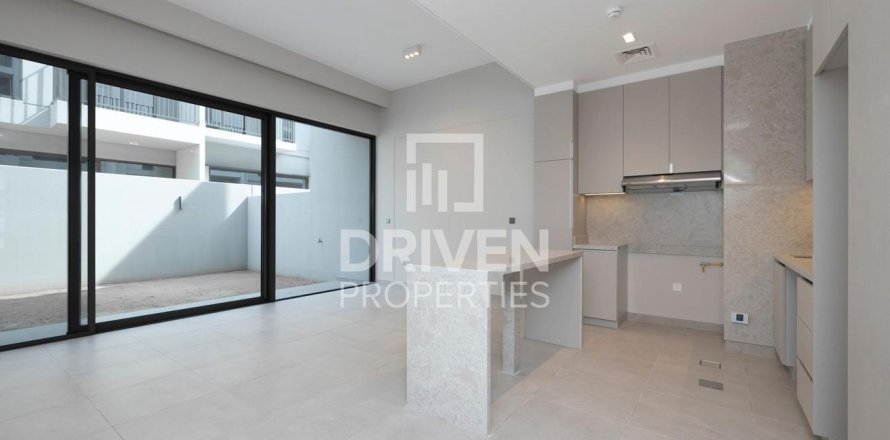 Таунхаус в Мохаммед Бин Рашид Сити, Дубай, 3 спальни, 129.32м², № 127847