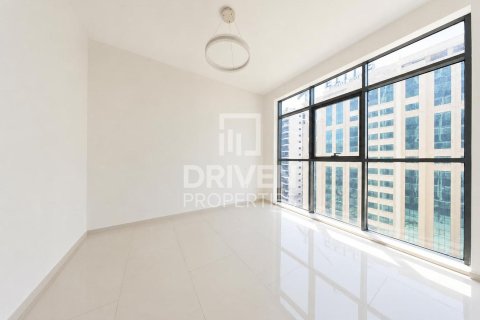 Снять в аренду квартиру в Al Barsha 1, Аль-Барша, Дубай: 2 спальни, 117.71м², № 127848 - фото 8