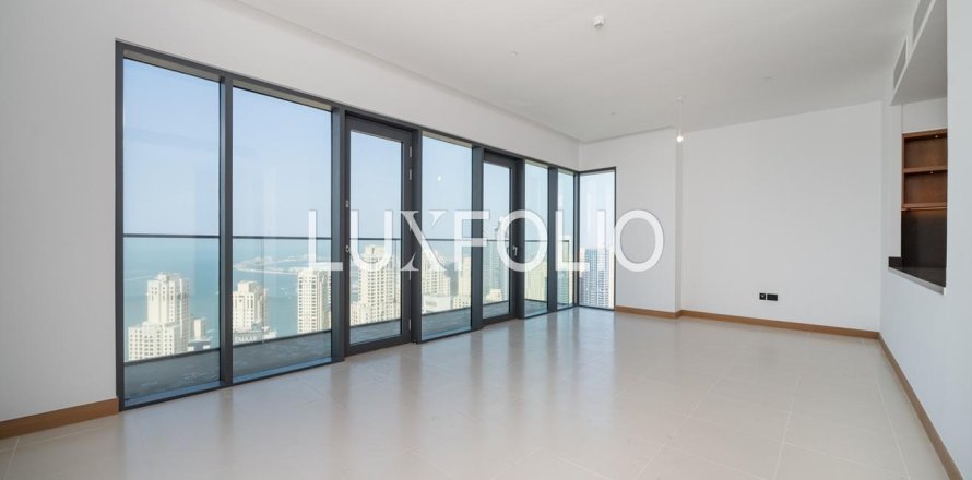 Apartment in Dubai Marina, Dubai 4 bedrooms, 214 sq.m. № 45963