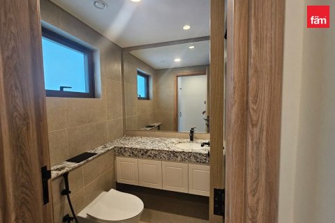 Townhouse in Dubai 4 bedrooms, 144 sq.m. № 141926 - photo 9