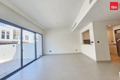 Townhouse in Dubai 4 bedrooms, 144 sq.m. № 141926 - photo 6