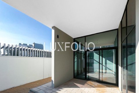 Villa en Murooj Al Furjan, Al Furjan, Dubai, 5 dormitorios, 425 m², № 45515 - foto 20