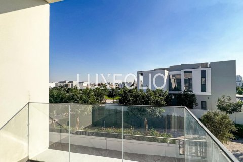 Villa en Murooj Al Furjan, Al Furjan, Dubai, 5 dormitorios, 425 m², № 45515 - foto 10