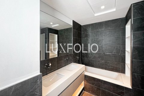 Villa en Murooj Al Furjan, Al Furjan, Dubai, 5 dormitorios, 425 m², № 45515 - foto 14