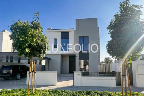 Villa en Murooj Al Furjan, Al Furjan, Dubai, 5 dormitorios, 425 m², № 45515 - foto 6