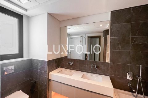 Villa en Murooj Al Furjan, Al Furjan, Dubai, 5 dormitorios, 425 m², № 45515 - foto 25