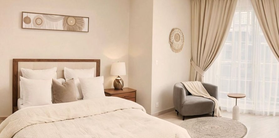 Shop in Arjan, Dubai 120.8 sq.m. № 114523