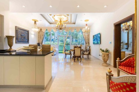 Appartement à Oceana, Palm Jumeirah, Dubai, 1 chambre, 175 m², № 135116 - photo 13