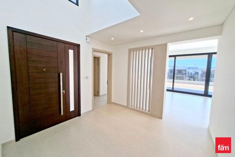 Снять в аренду виллу в Джабаль-Али, Дубай: 4 спальни, 676м², № 110870 - фото 26