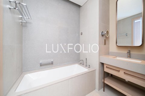 Снять в аренду квартиру в Vida Residences Dubai Mall, Даунтаун Дубай (Даунтаун Бурдж Дубай), Дубай: 2 спальни, 108м², № 46112 - фото 22