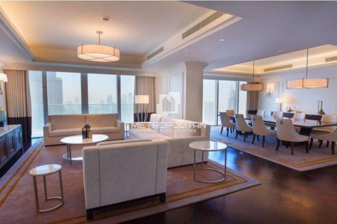 Apartamento en Downtown Dubai (Downtown Burj Dubai), Dubai, 4 dormitorios, 264 m², № 15254 - foto 4