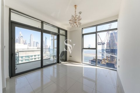 Снять в аренду квартиру в EMAAR Beachfront, Dubai Harbour, Дубай: 3 спальни, 198м², № 112168 - фото 19