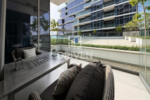 Снять в аренду квартиру в DAMAC Hills (Akoya by DAMAC), Дубай: 1 спальня, 91.32м², № 129532 - фото 9