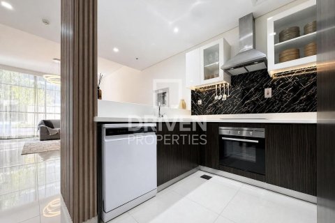 Снять в аренду квартиру в DAMAC Hills (Akoya by DAMAC), Дубай: 1 спальня, 91.32м², № 129532 - фото 7