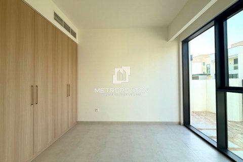 Villa in Arabian Ranches 3, Dubai 4 bedrooms, 378 sq.m. № 73823 - photo 6