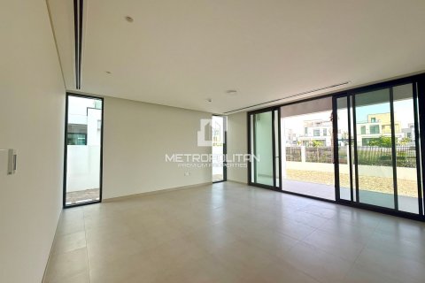Villa in Arabian Ranches 3, Dubai 4 bedrooms, 378 sq.m. № 73823 - photo 3