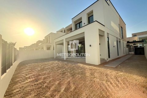 Villa in Arabian Ranches 3, Dubai 4 bedrooms, 378 sq.m. № 73823 - photo 21