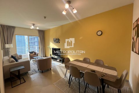 Apartamento en Jumeirah Lake Towers, Dubai, 1 dormitorio, 69 m², № 73821