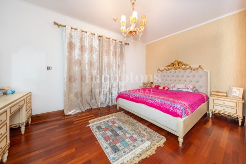 Apartment in Downtown Dubai (Downtown Burj Dubai), Dubai 1 bedroom, 89.83720100 sq.m. № 137705 - photo 5