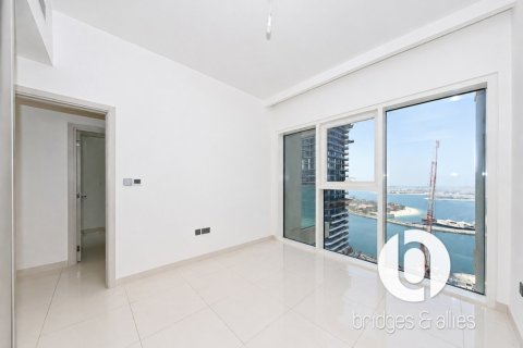 Apartment in EMAAR Beachfront, Dubai Harbour, Dubai 2 bedrooms, 119 sq.m. № 137719 - photo 16