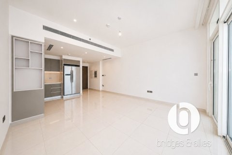 Apartment in EMAAR Beachfront, Dubai Harbour, Dubai 2 bedrooms, 119 sq.m. № 137719 - photo 18